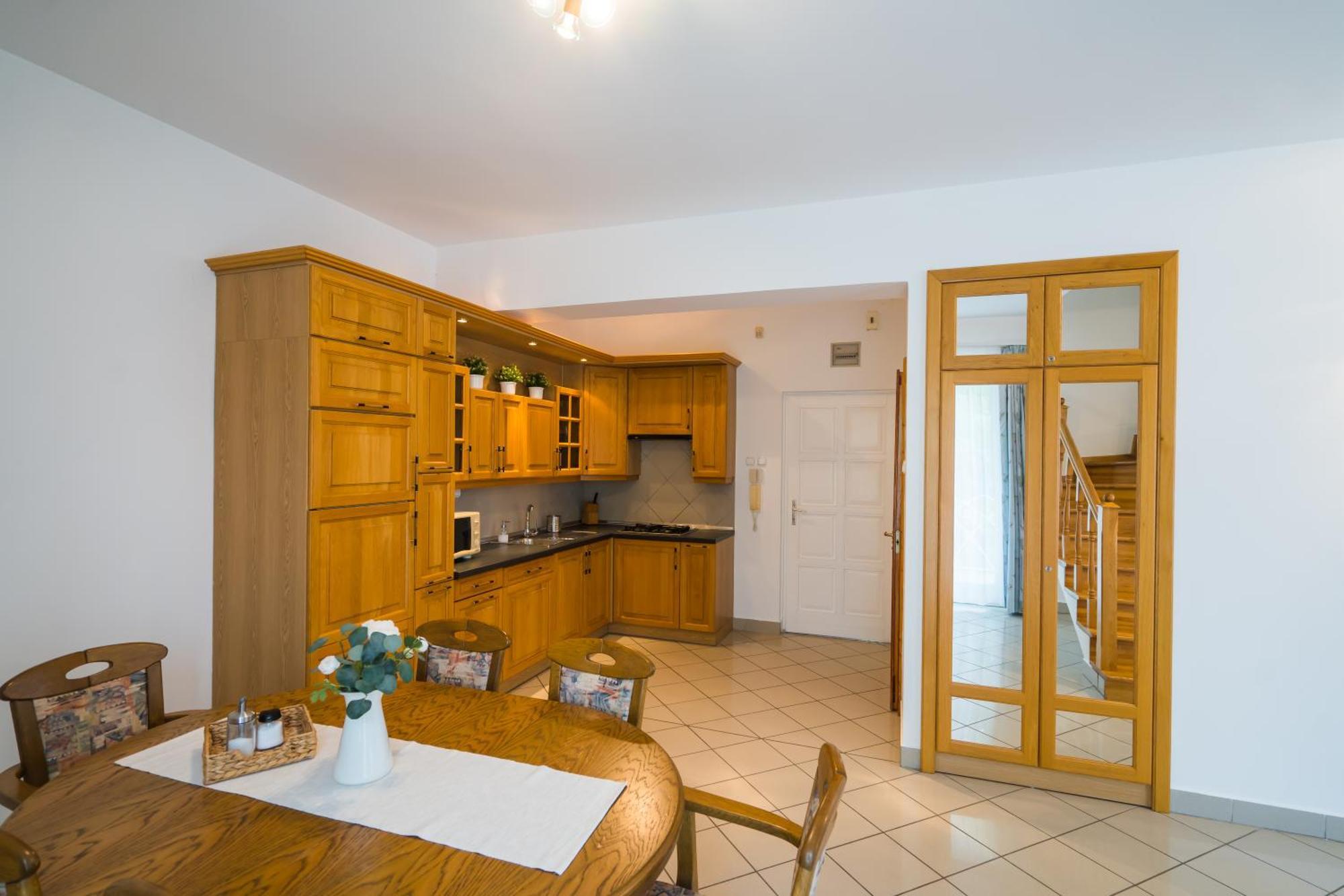 Gyorfi Apartmanhaz Zamárdi Exteriör bild