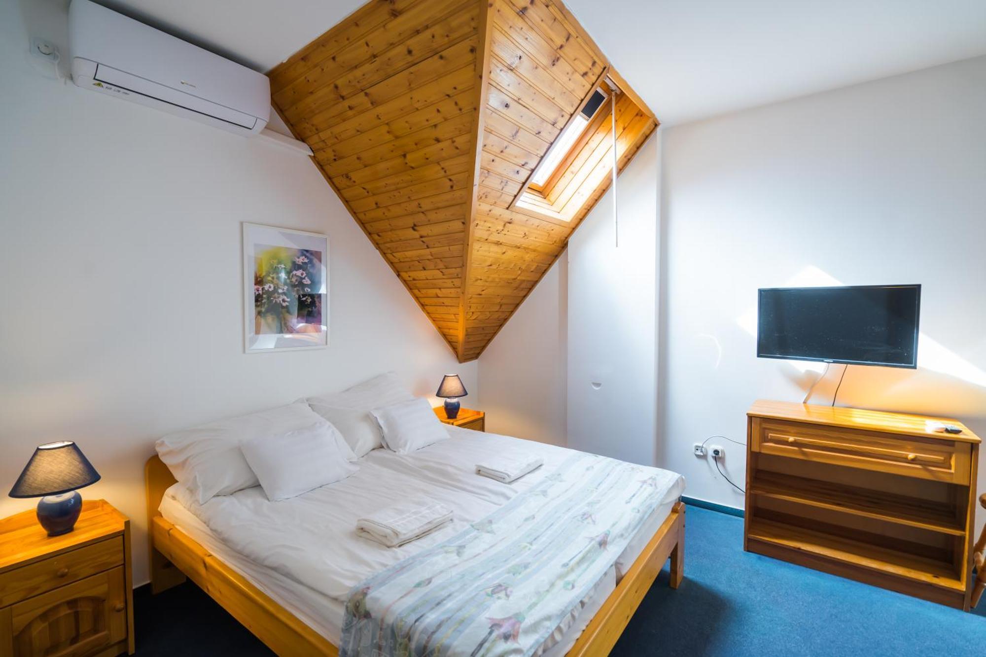 Gyorfi Apartmanhaz Zamárdi Exteriör bild