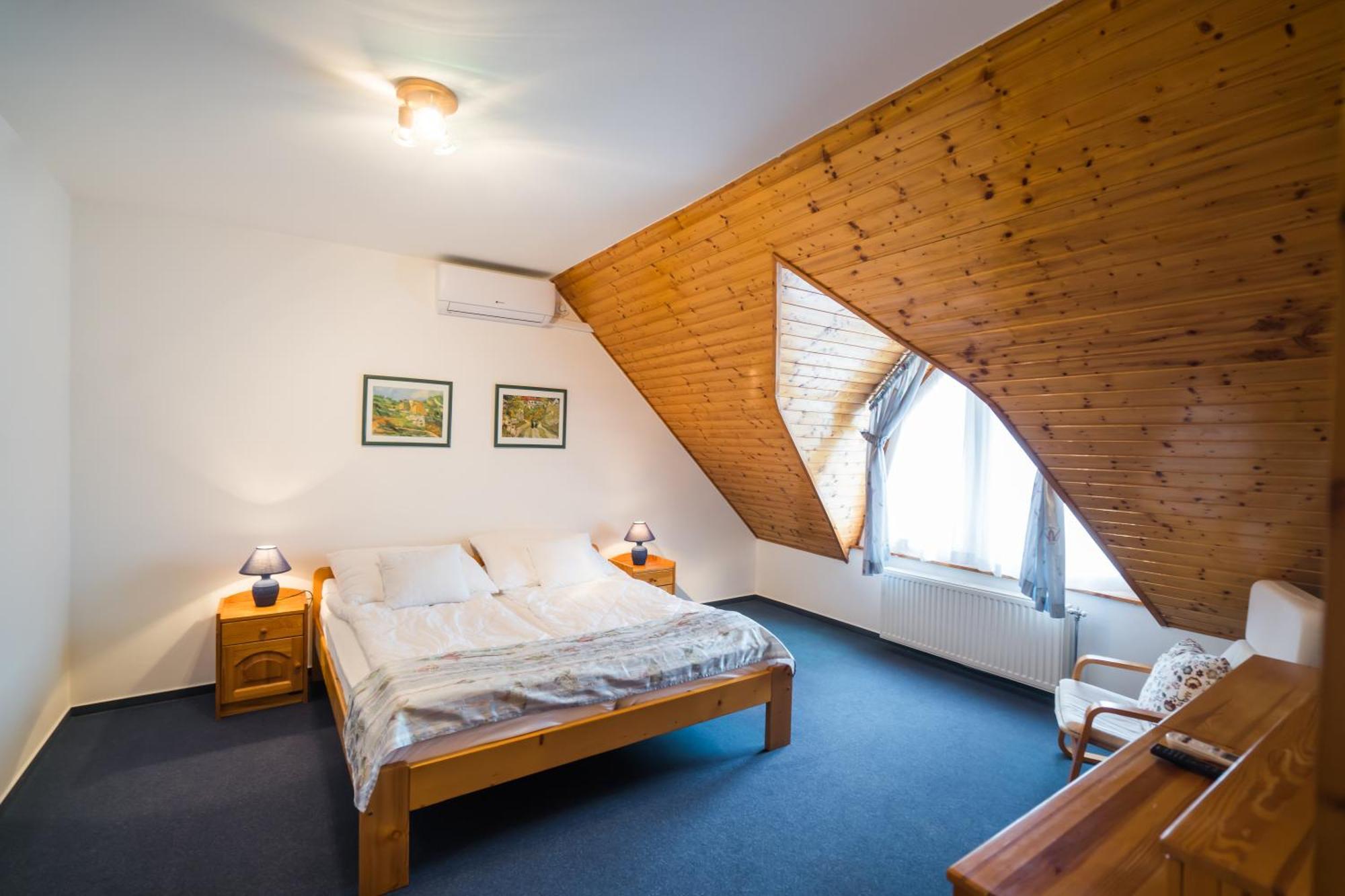 Gyorfi Apartmanhaz Zamárdi Exteriör bild
