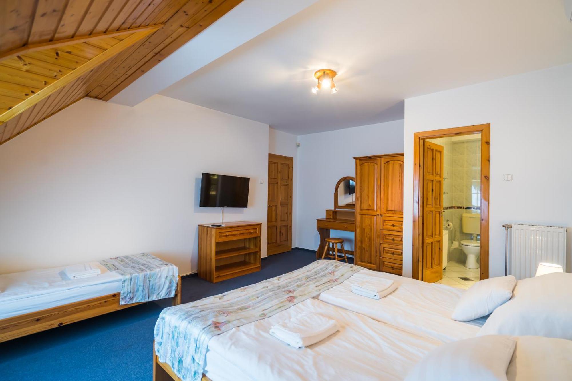 Gyorfi Apartmanhaz Zamárdi Exteriör bild