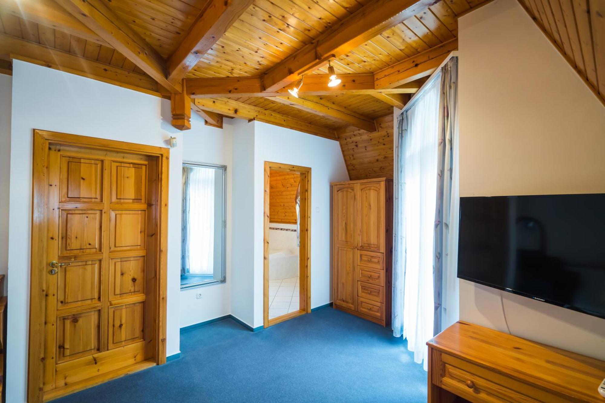Gyorfi Apartmanhaz Zamárdi Exteriör bild